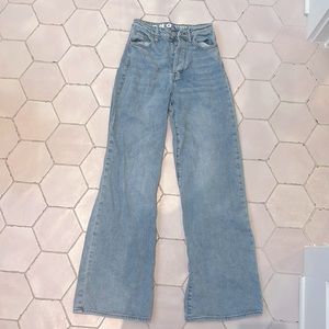 Song street jeans, wash: light wash, size: 24